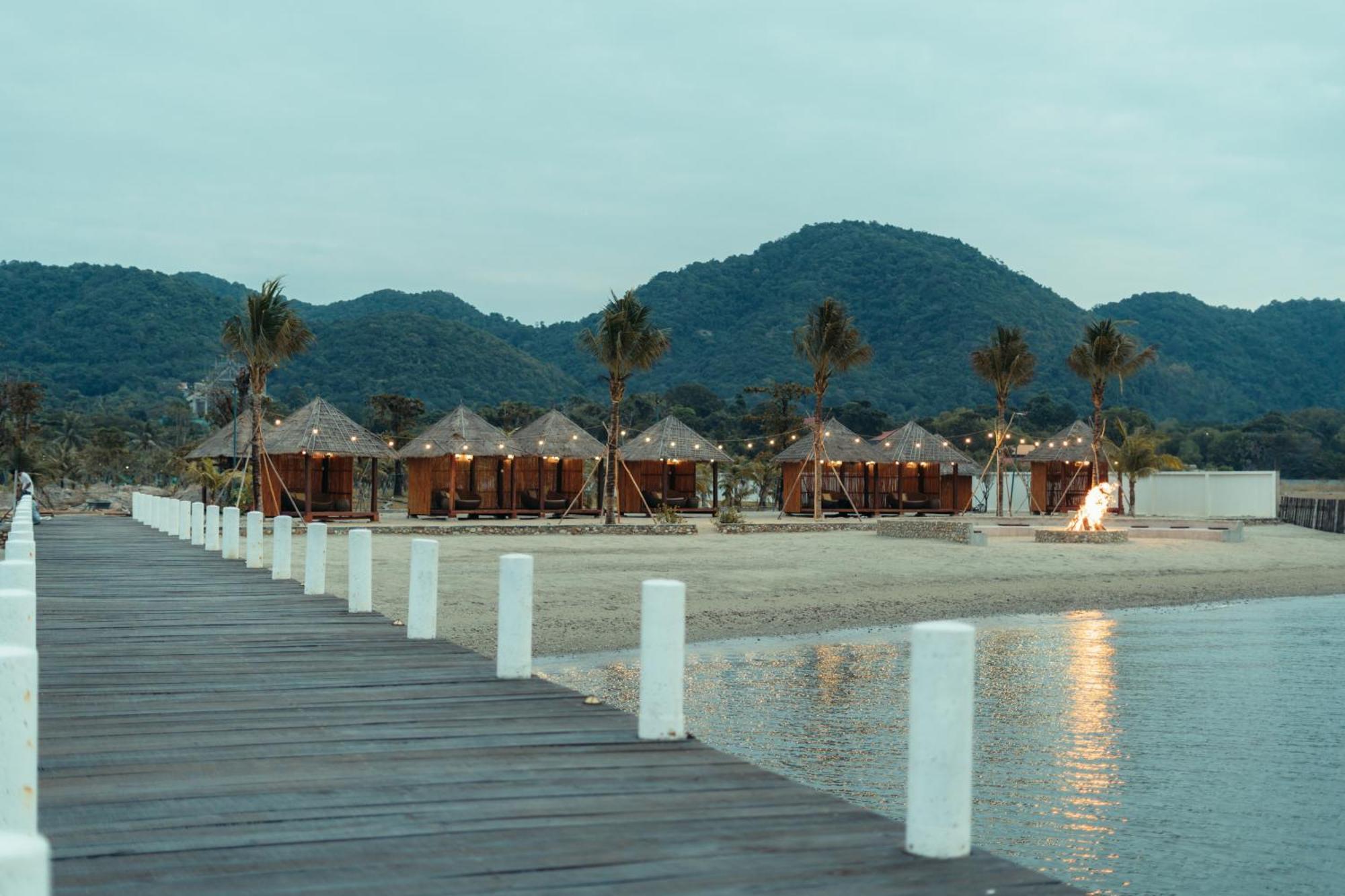 Samanea Beach Resort & Spa Kep Exterior foto